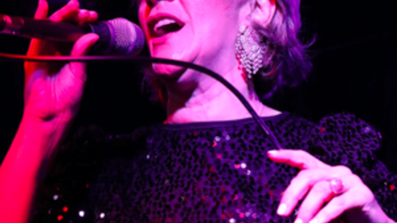 Noria Letts @ Bird's Basement