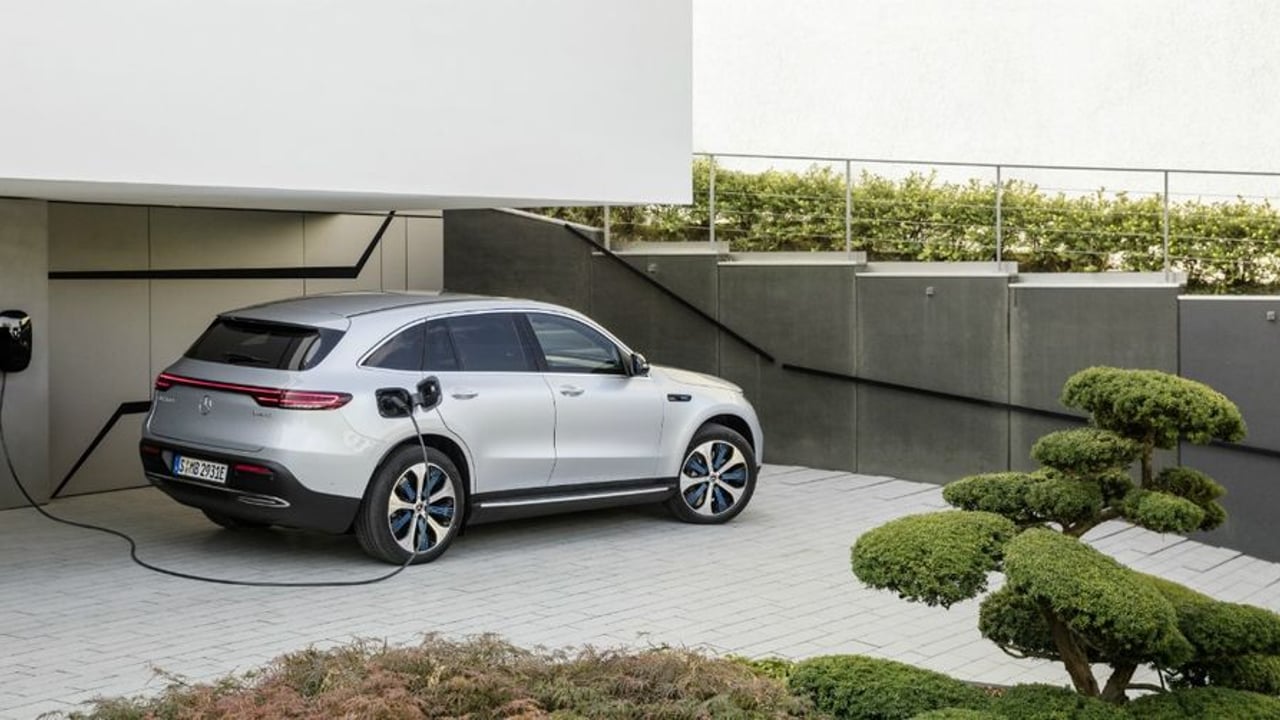 Mercedes-Benz Ísland - Askja