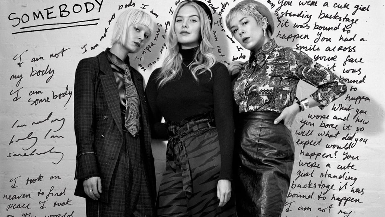 Dream Wife's SOLD OUT Prom Bad Bitch Club in London