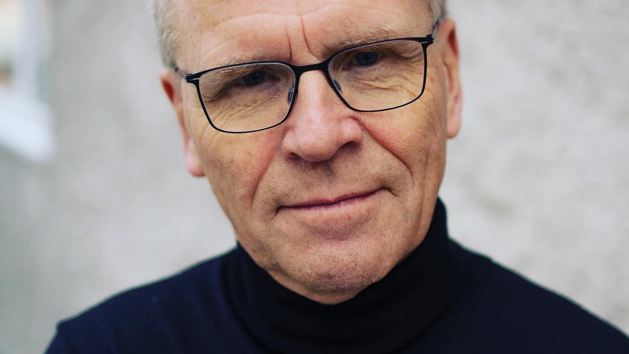 Poetry reading at home: Þórarinn Eldjárn