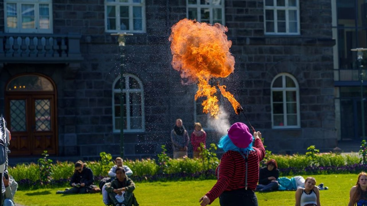 Hitt Húsið