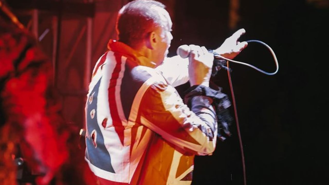Ashes to Ashes David Bowie Experience