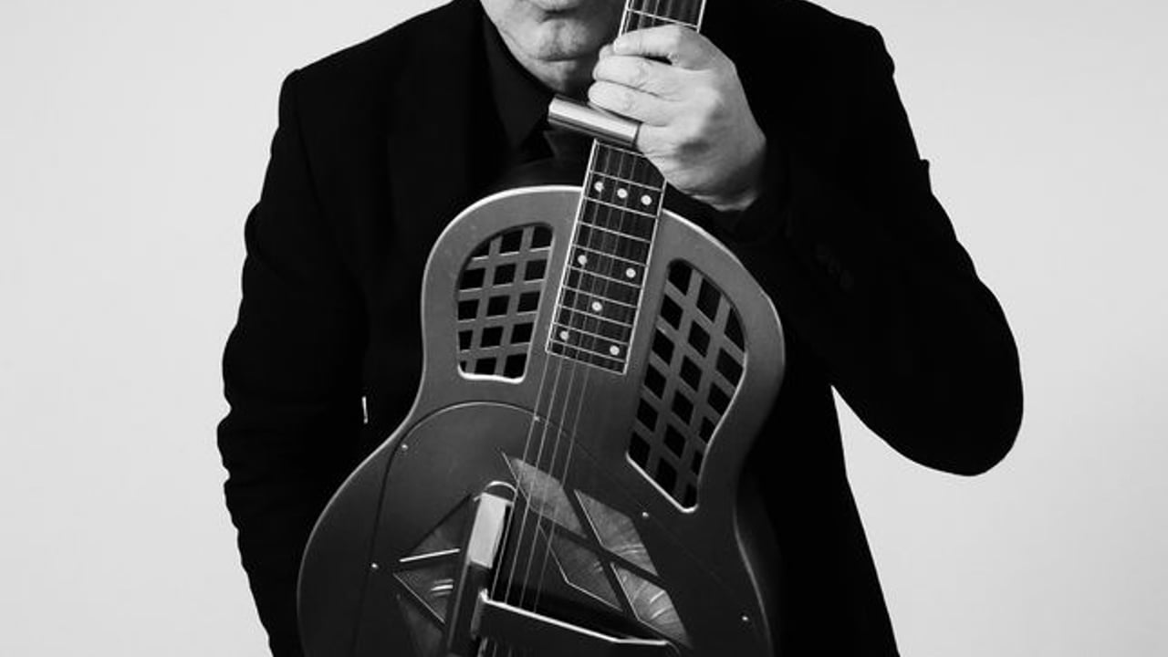 Fernando Neris, Blues