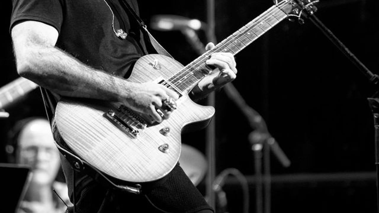 Jack Jones - aka Irwin Thomas