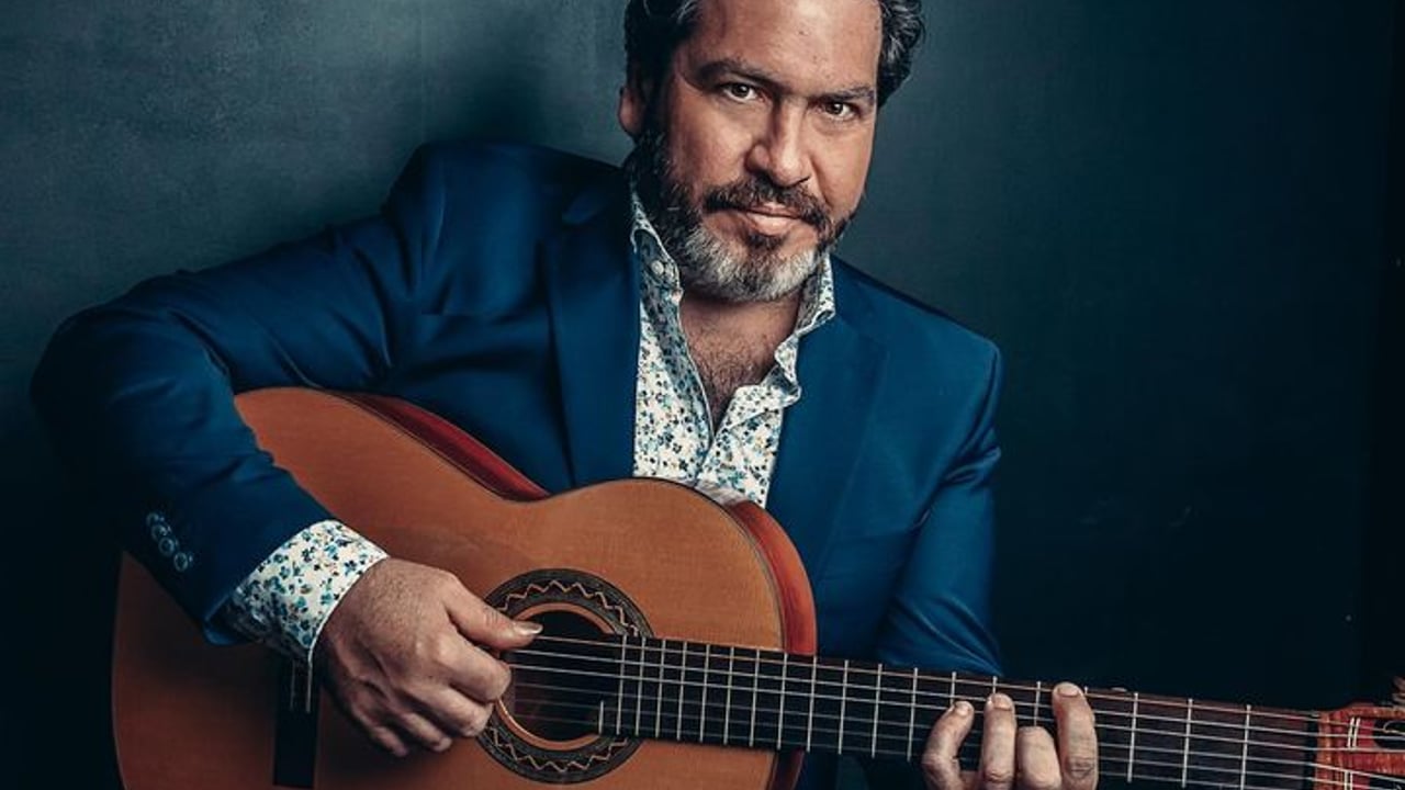 Paco Lara - Flamenco Guitarist