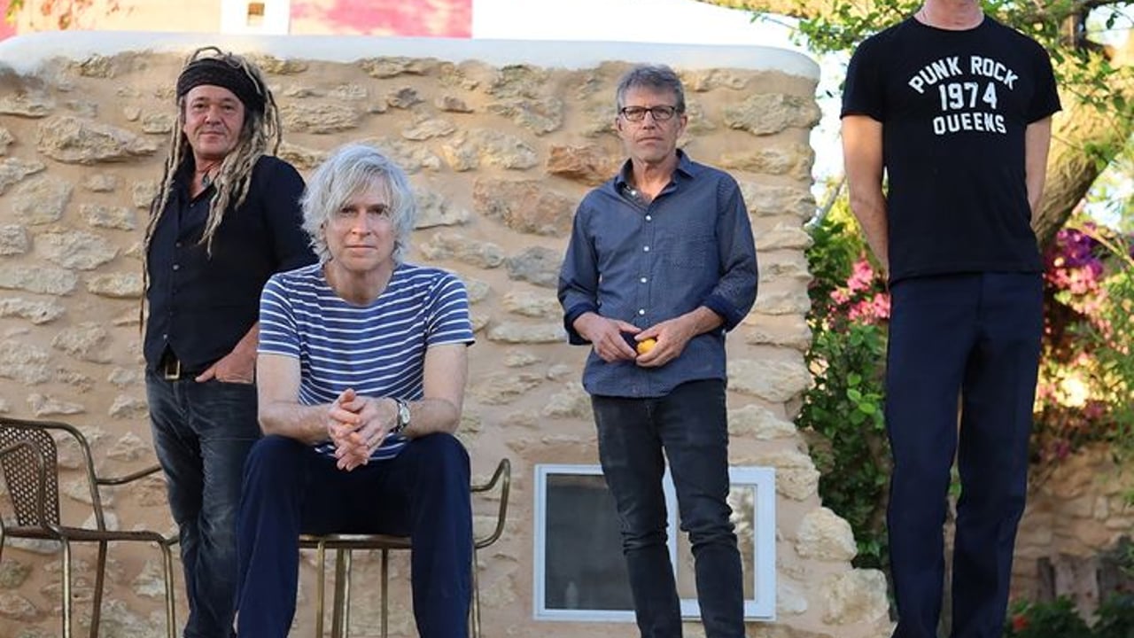 Nada Surf