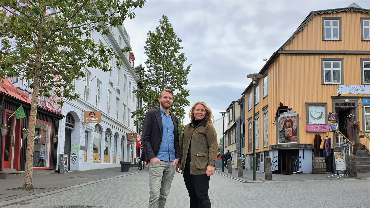 Kvöldganga | Laugavegur með Önnu Dröfn og Guðna Valberg