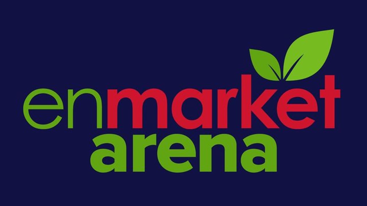Enmarket Arena Parking Lots