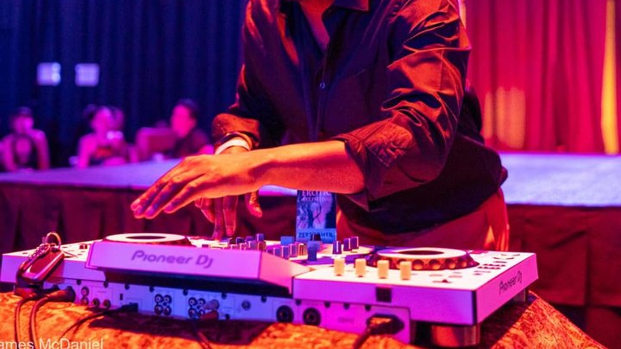 Dj Max Gain