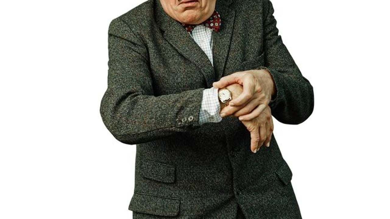 Count Arthur Strong