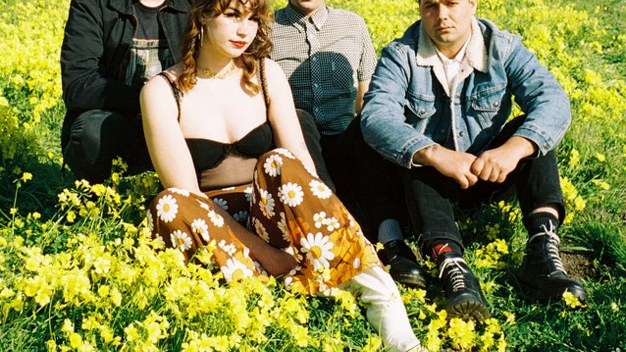 Scowl