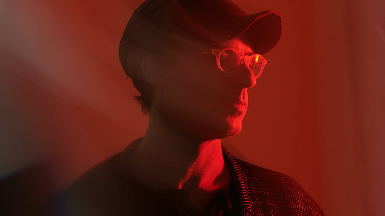 Clap your hands say yeah
