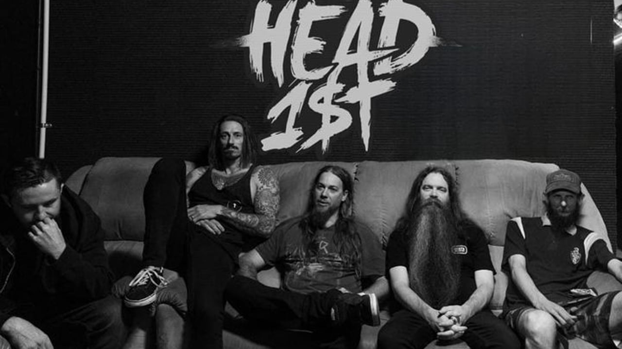 Head 1$t