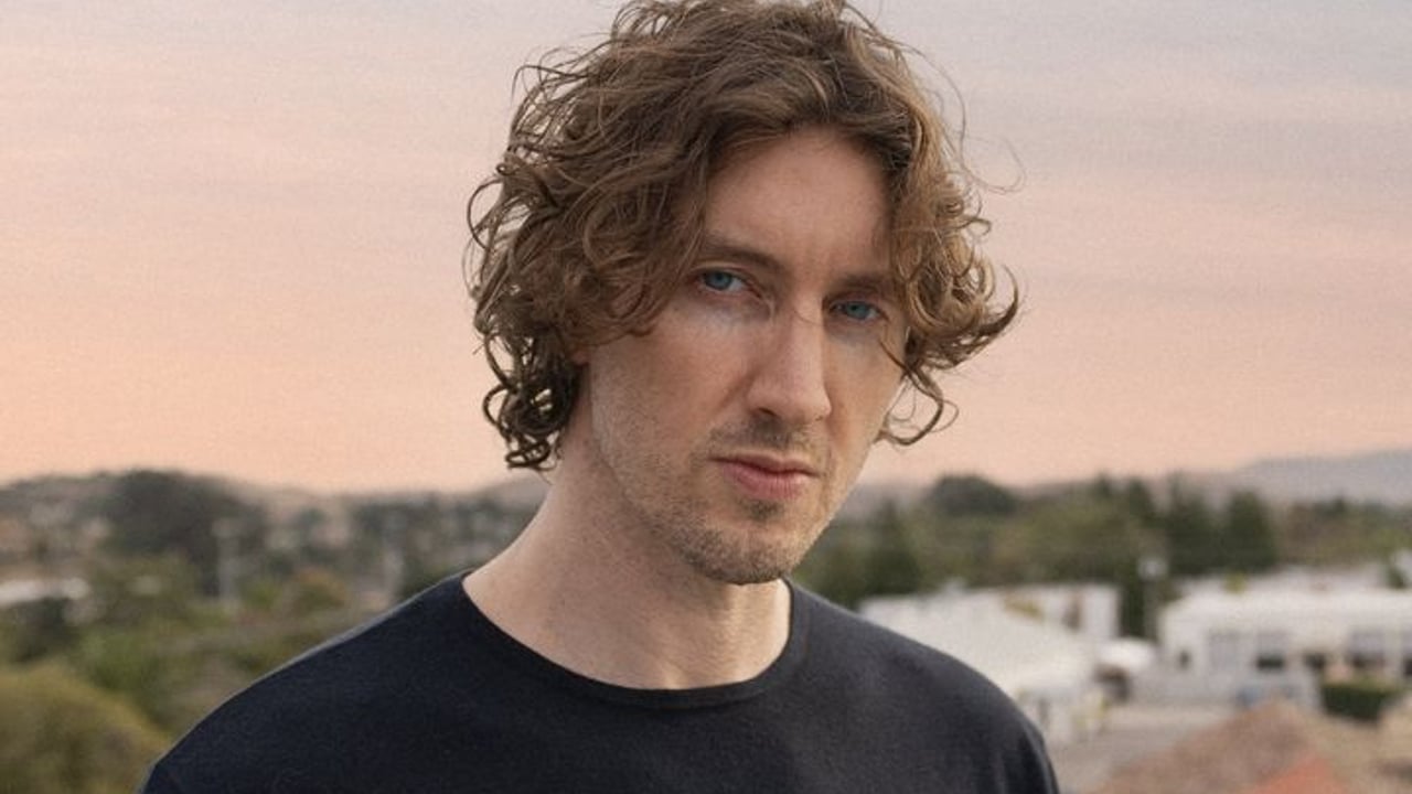 Dean Lewis