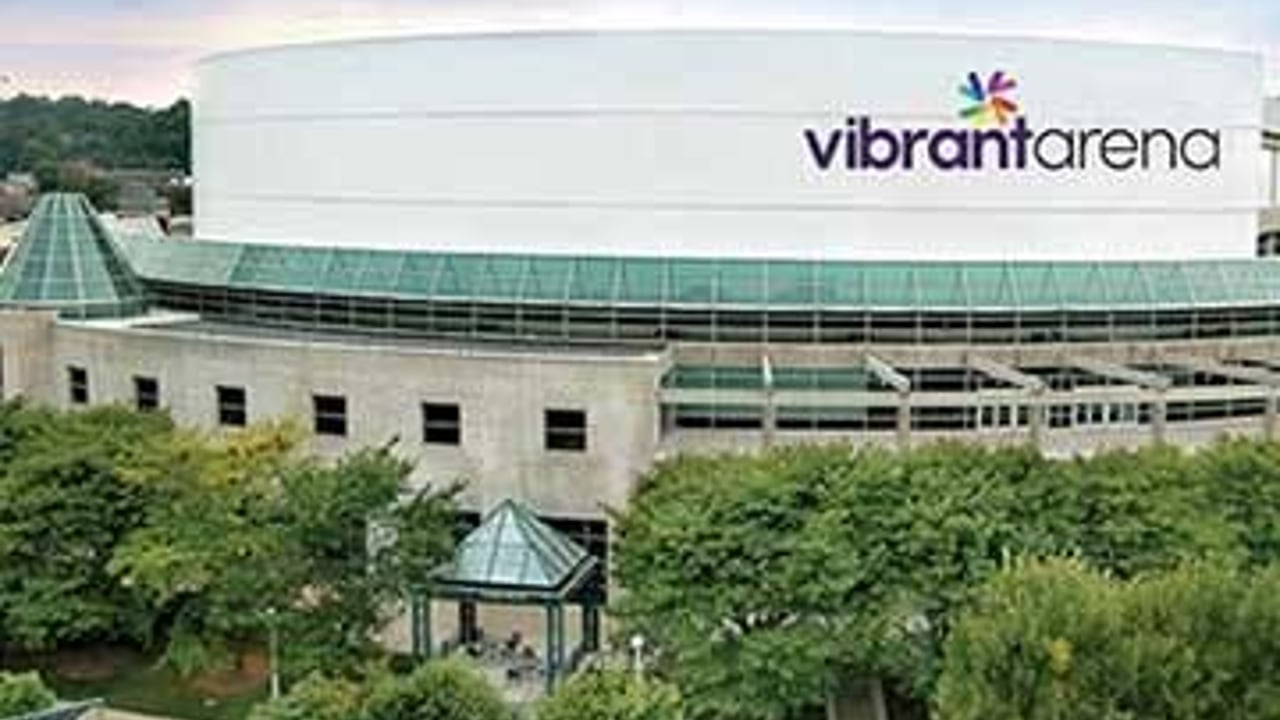 Vibrant Arena at the Mark