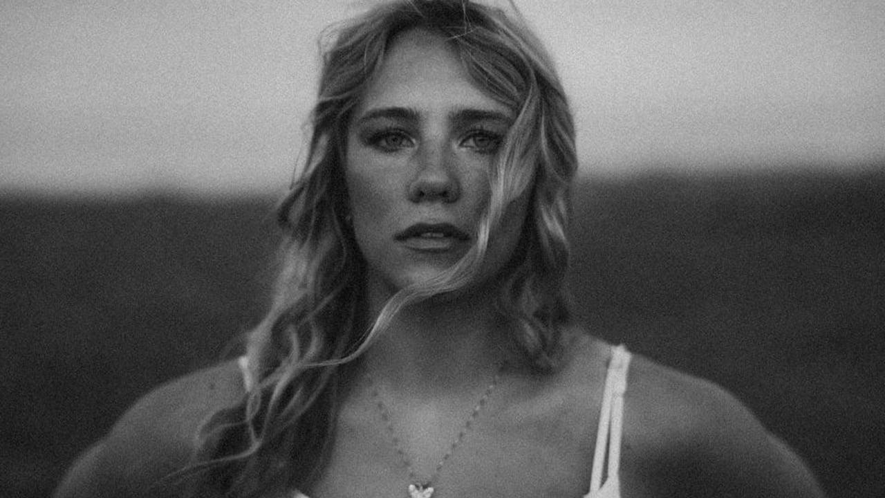 Avery Anna