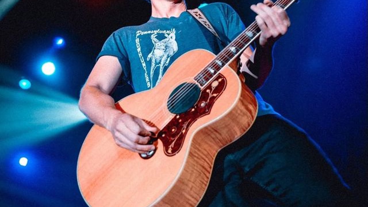 Tyler Hilton
