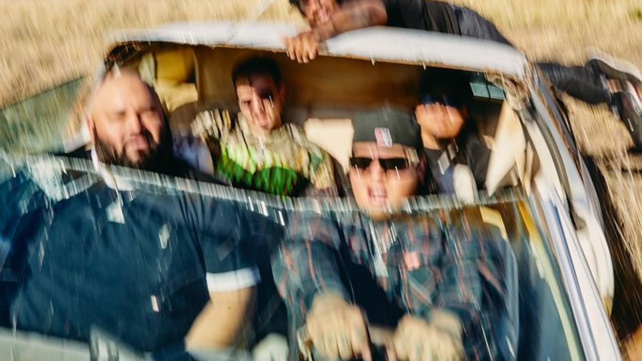 Giovannie & The Hired Guns