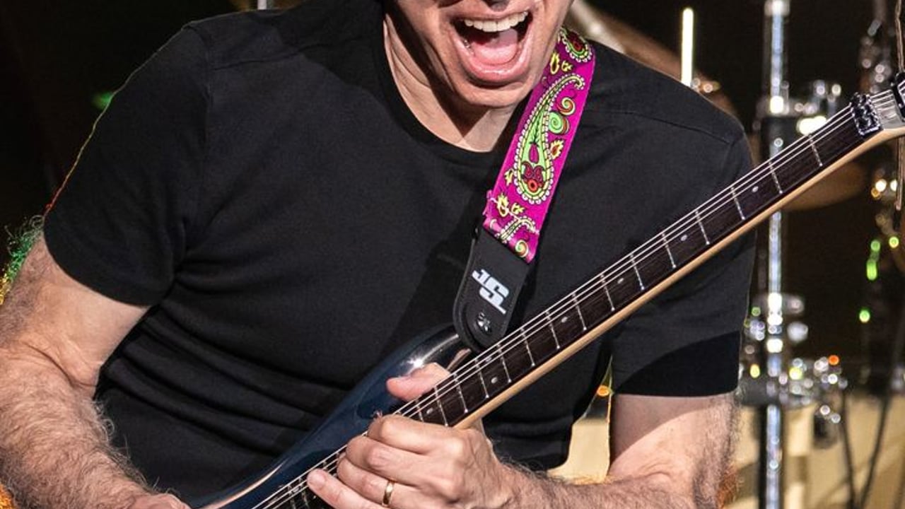 Joe Satriani