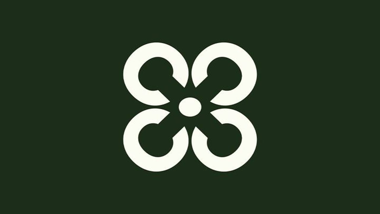 Clovercrest Hotel