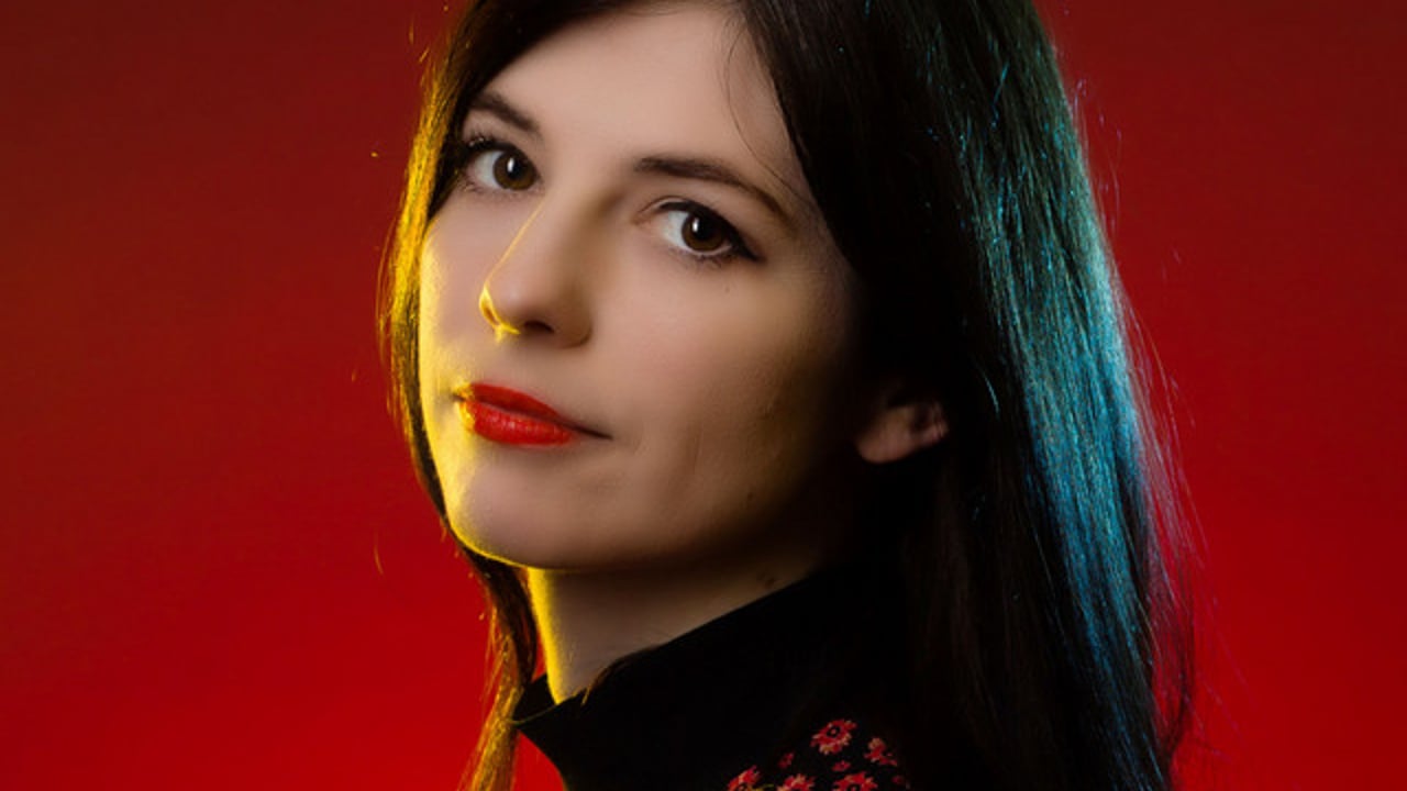 Roxanne De Bastion