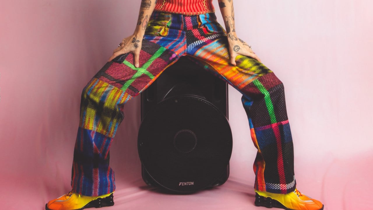 Miley Serious