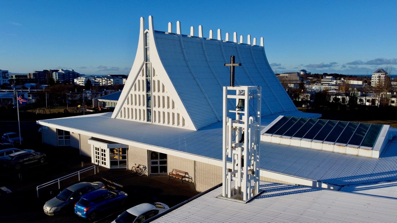 Grensáskirkja church