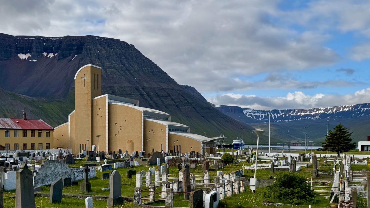 Ísafjarðarkirkja