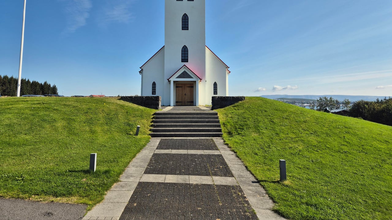 Garðakirkja