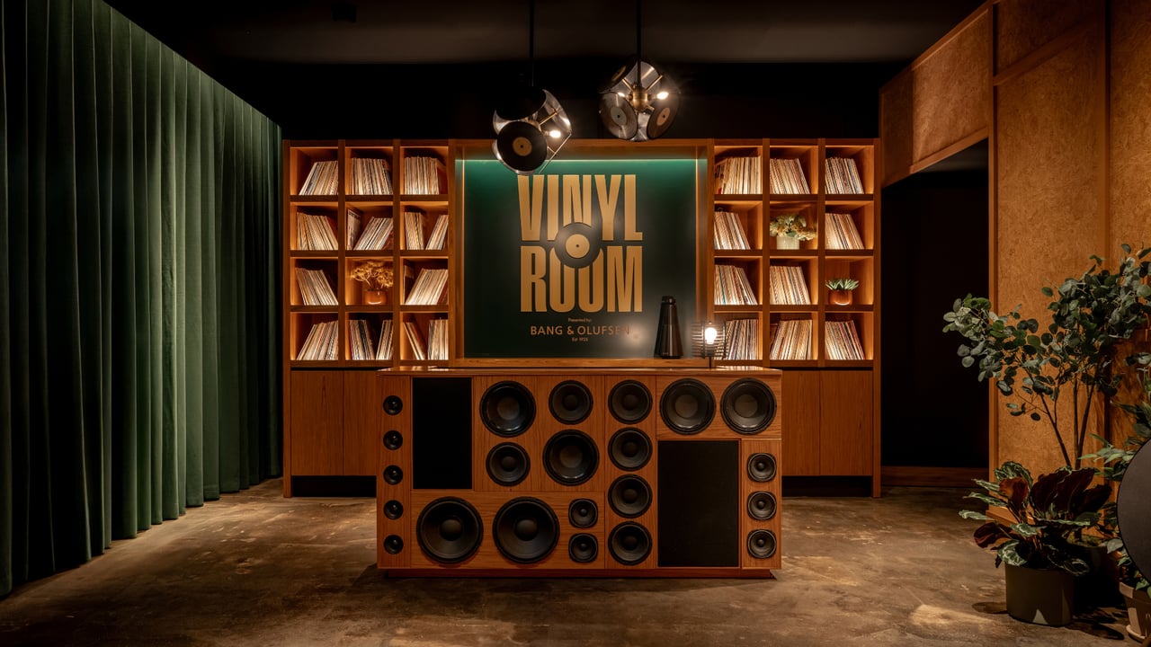 Gobs | Vinyl Room Package