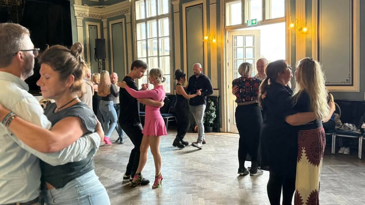 Kizomba Wednesdays