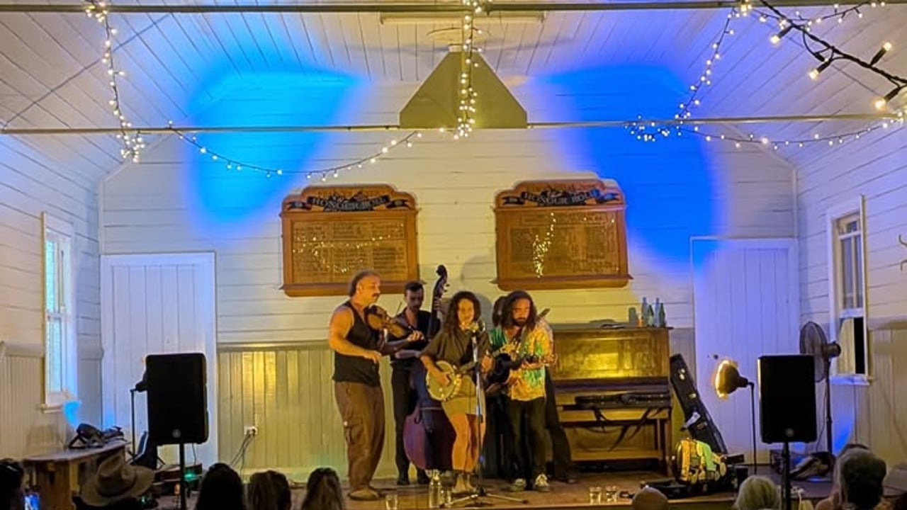 Pearces Creek Hall