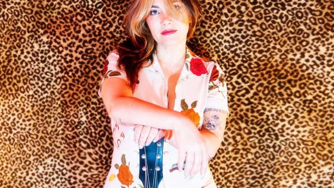 Ella Hooper