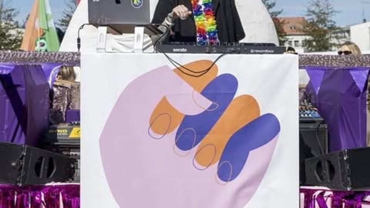 DJ Linda