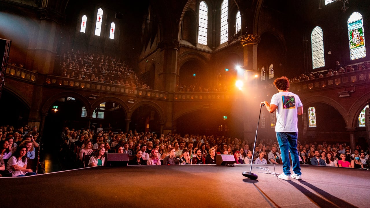 Live At The Chapel with Sarah Keyworth