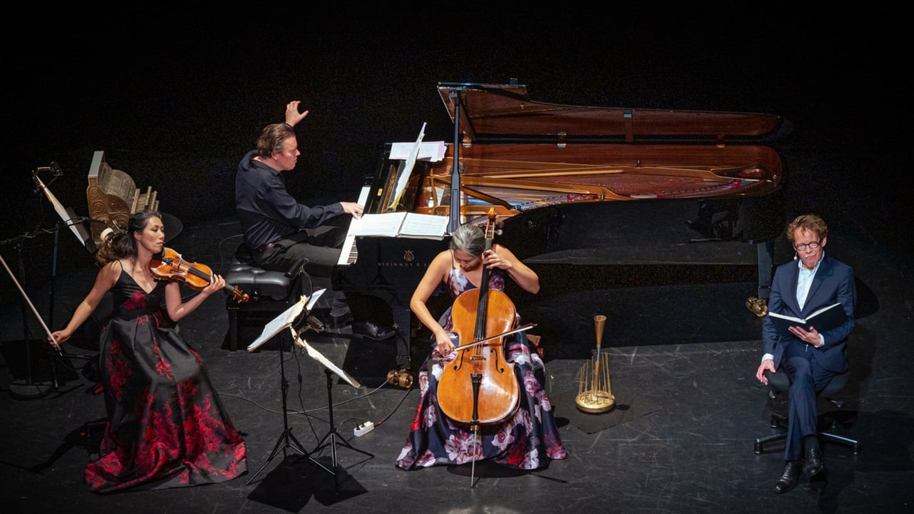 Bellevue Teatrets Smørrebrød de Luxe før Søren Sætter og Trio Con Brio
