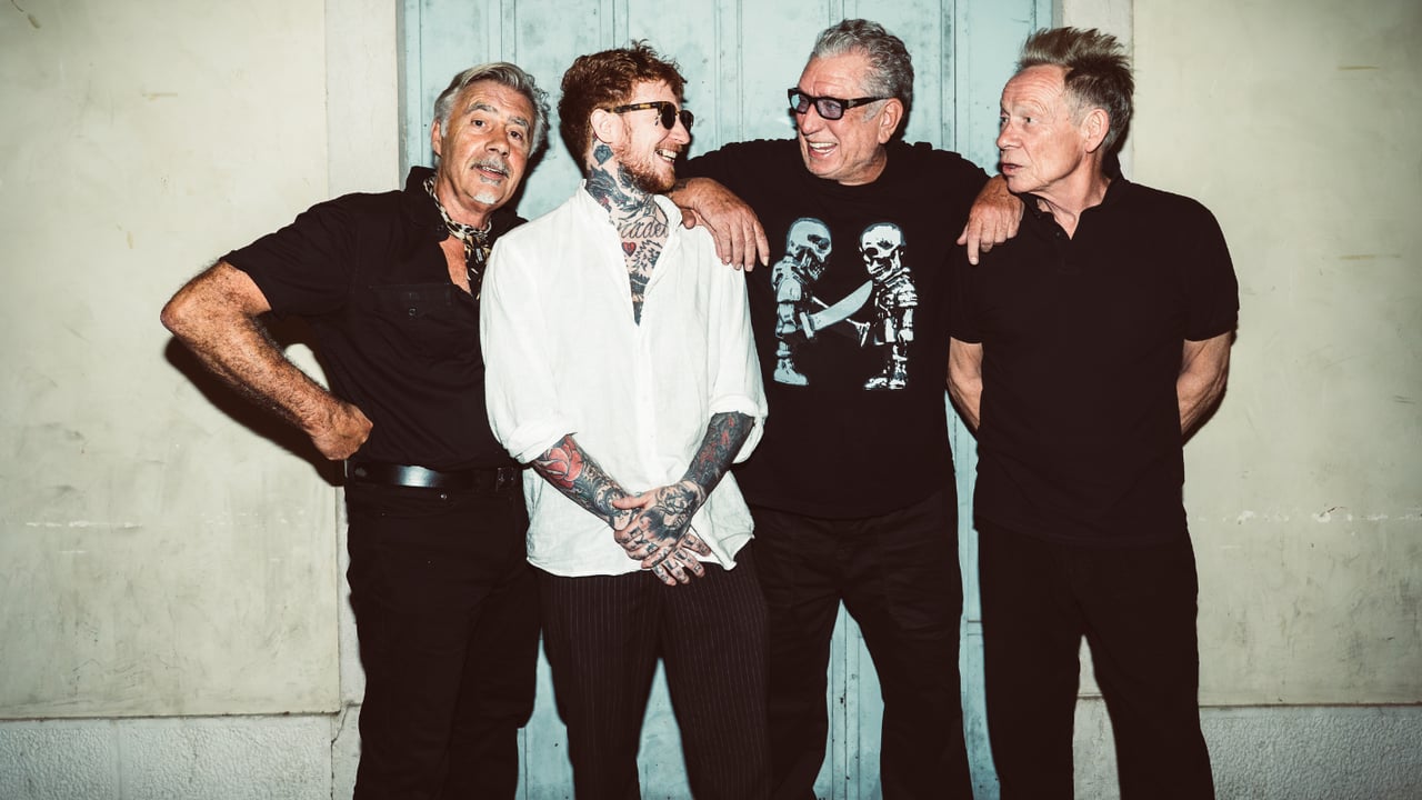 SEX PISTOLS FT. FRANK CARTER