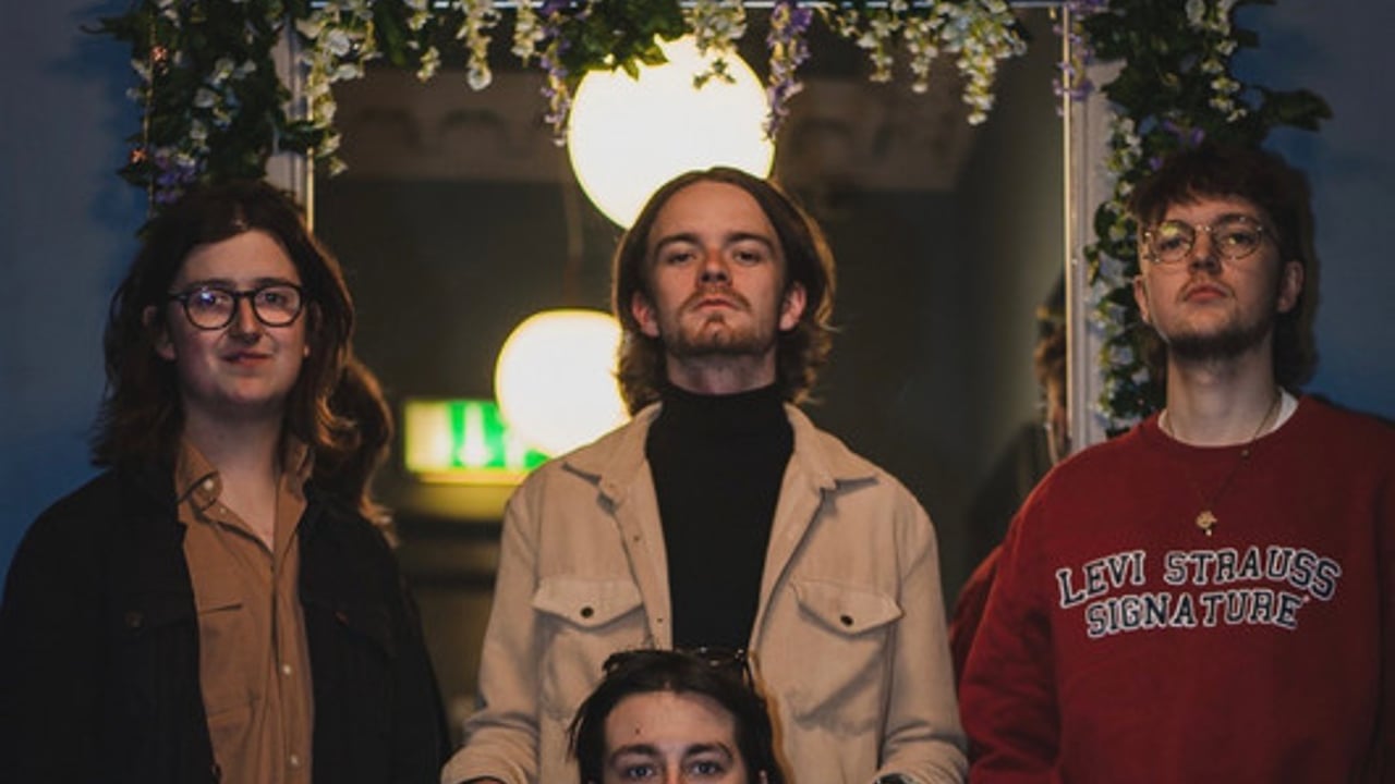 The Northern Threads