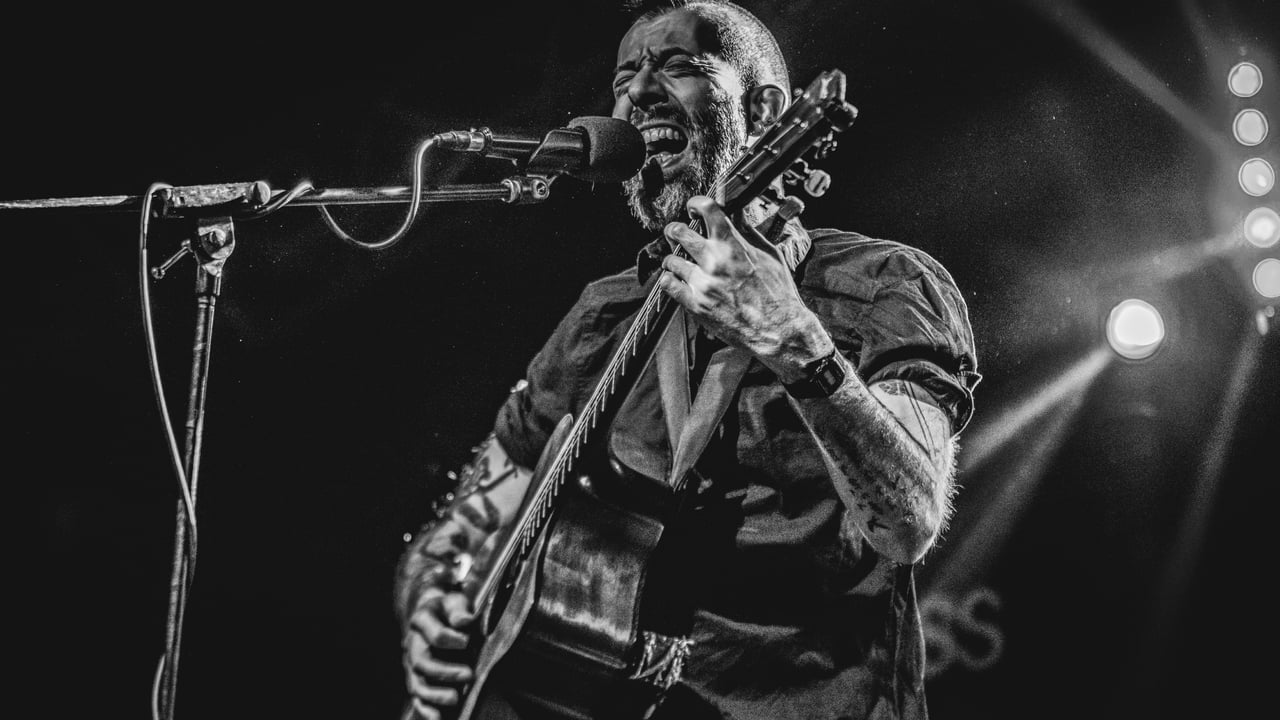 Jon Gomm