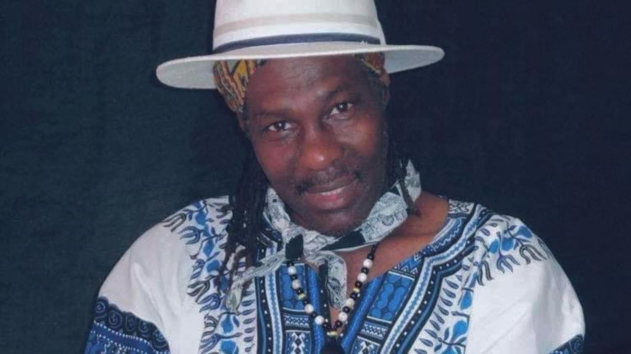 Lovers Rock Romantic Reggae with Winston Reedy ft Reminisce Reggae Band