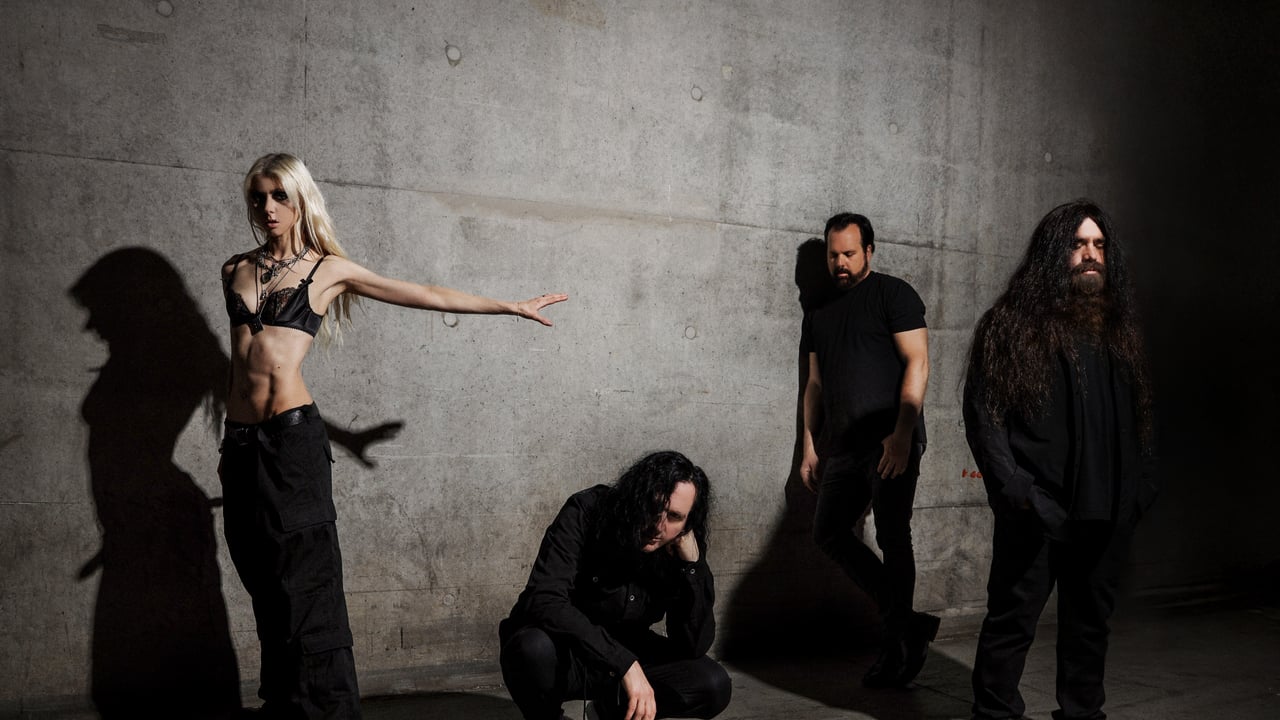 The Pretty Reckless: Dear God Tour