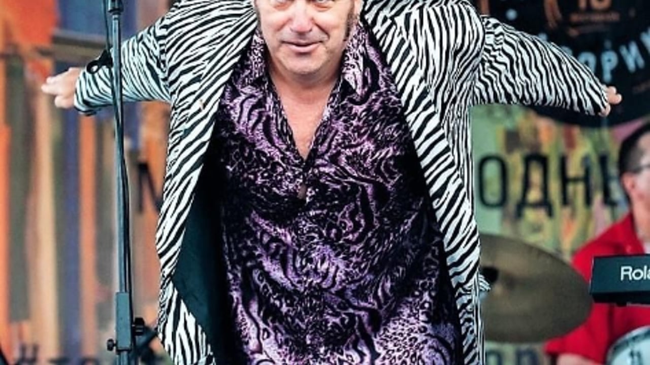Igor and Red Elvises
