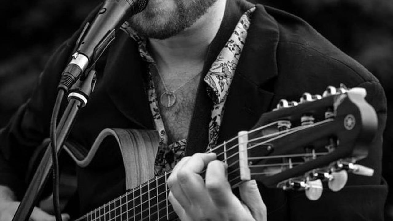 Mario Bakuna Band