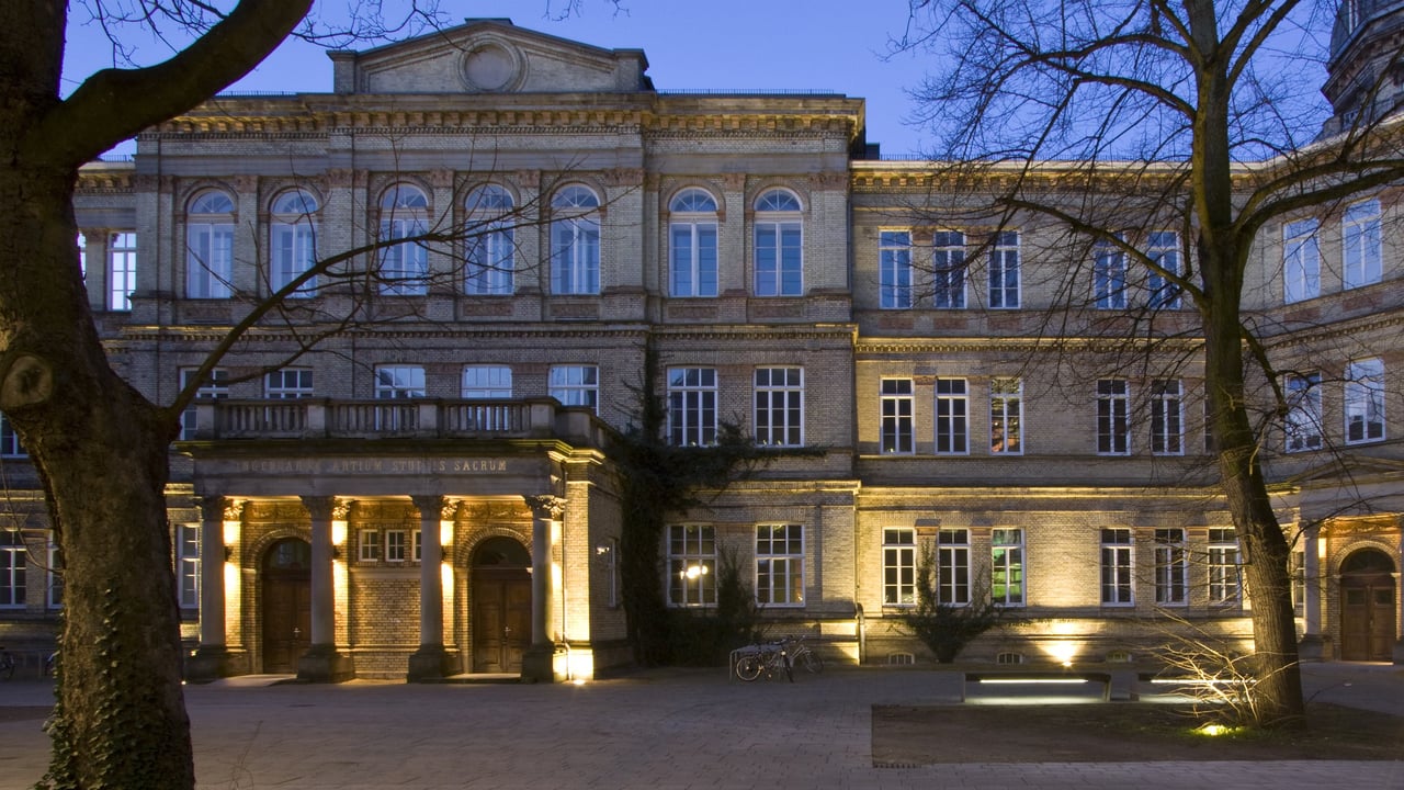 Interdisziplinäres Opernprojekt „Seven“ & „Les Mamelles de Tirésias“