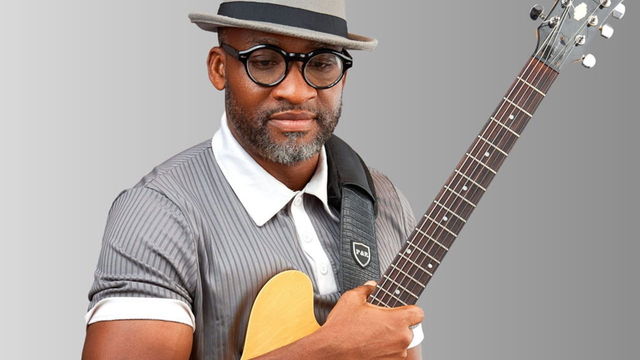 Soulful sounds & Rhythmic vibes: Kunle Ayo live @ Soul Mama