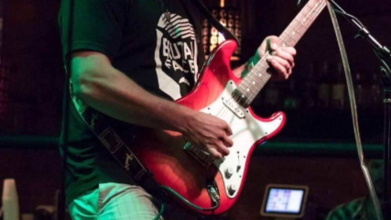 BEN BLUJUS BAND w/s/g Vanna Paccela