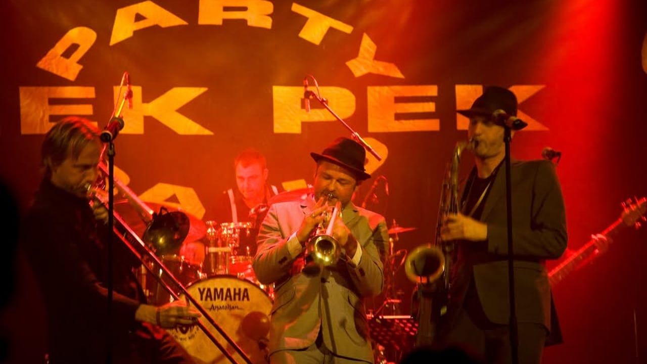 Mek Pek Party Band