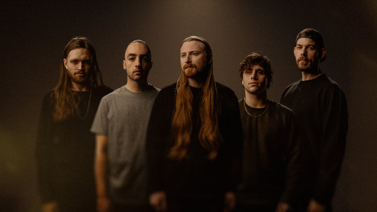 Currents + Erra