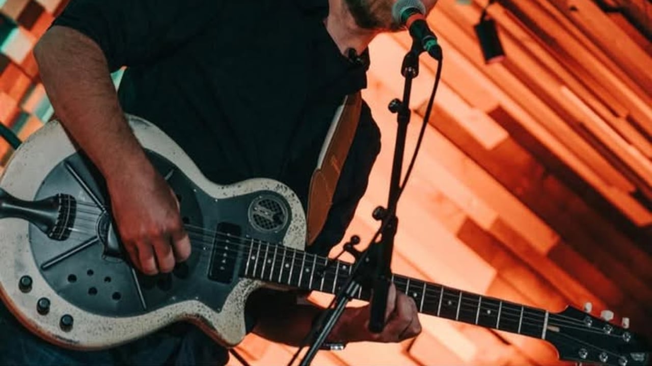 Thom Hell
