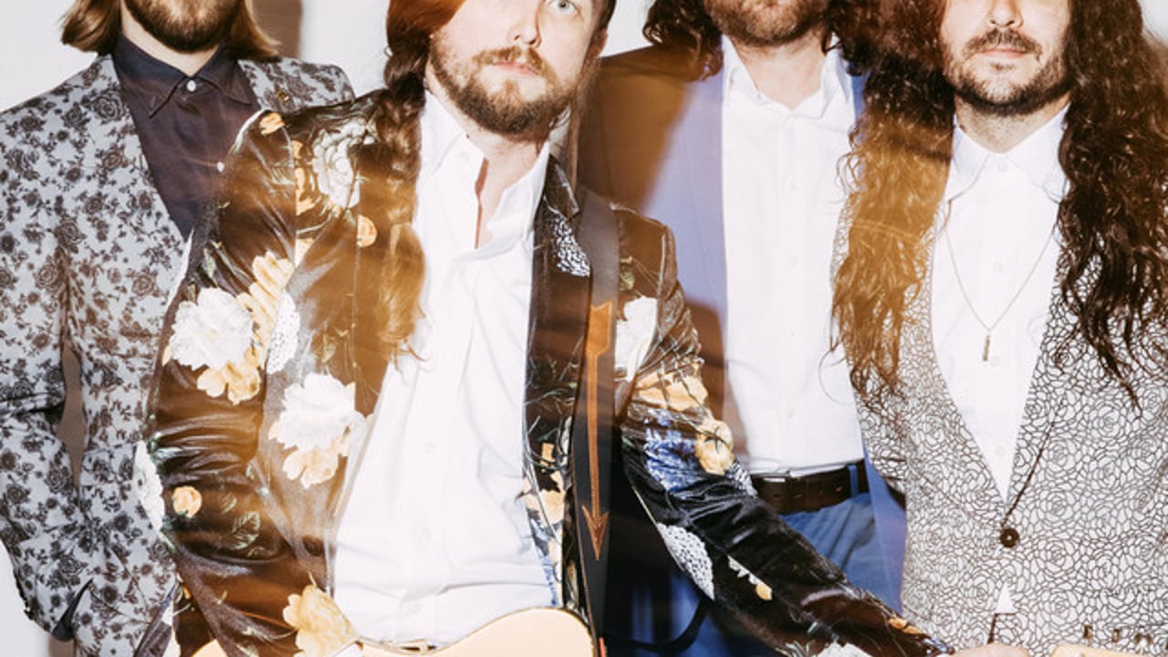 J. Roddy Walston & the Business